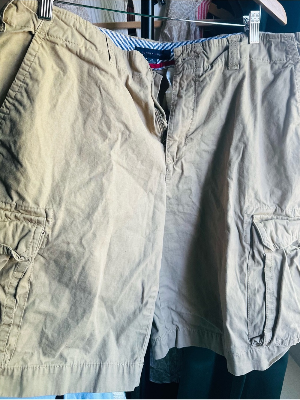 Tommy Hilfiger Men's Khaki Cargo Shorts